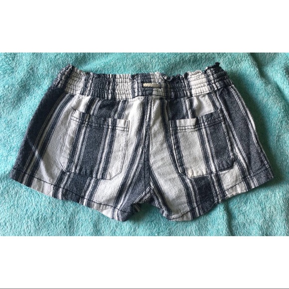 Navy and White Soft Shorts with Pockets - Picture 5 of 7